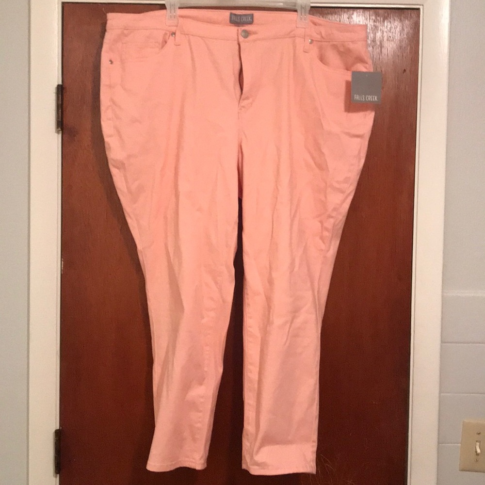 Plus cropped skinny jeans from fall creek!